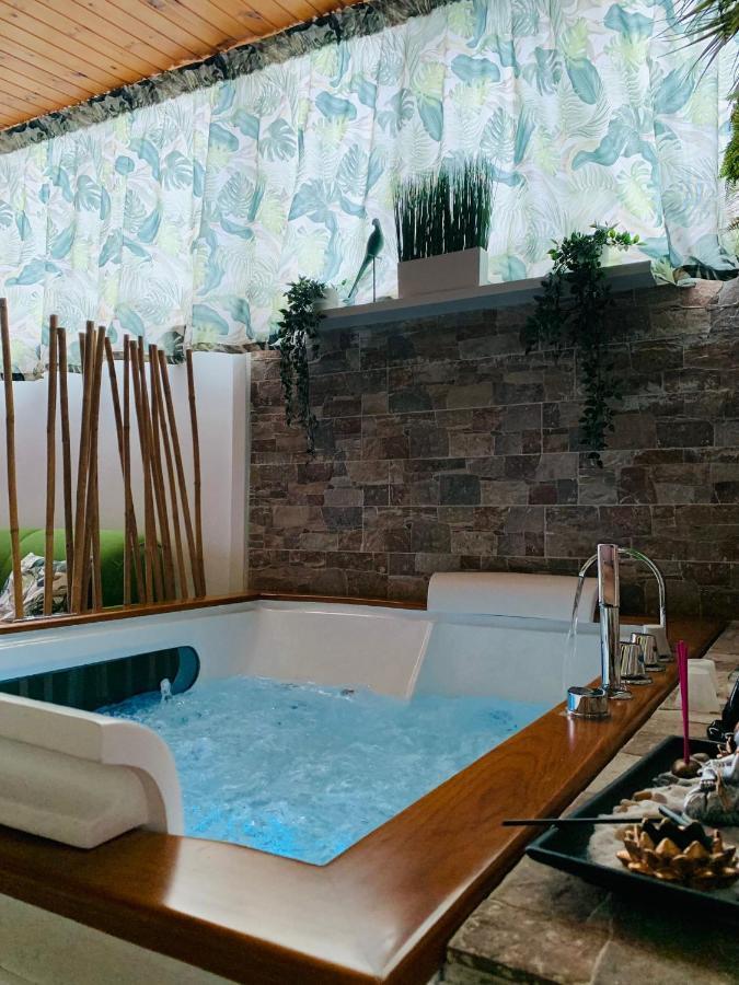 Suite I Biddizzi Da Sicilia Catania Bagian luar foto