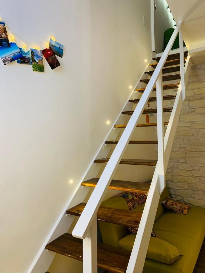 Suite I Biddizzi Da Sicilia Catania Bagian luar foto