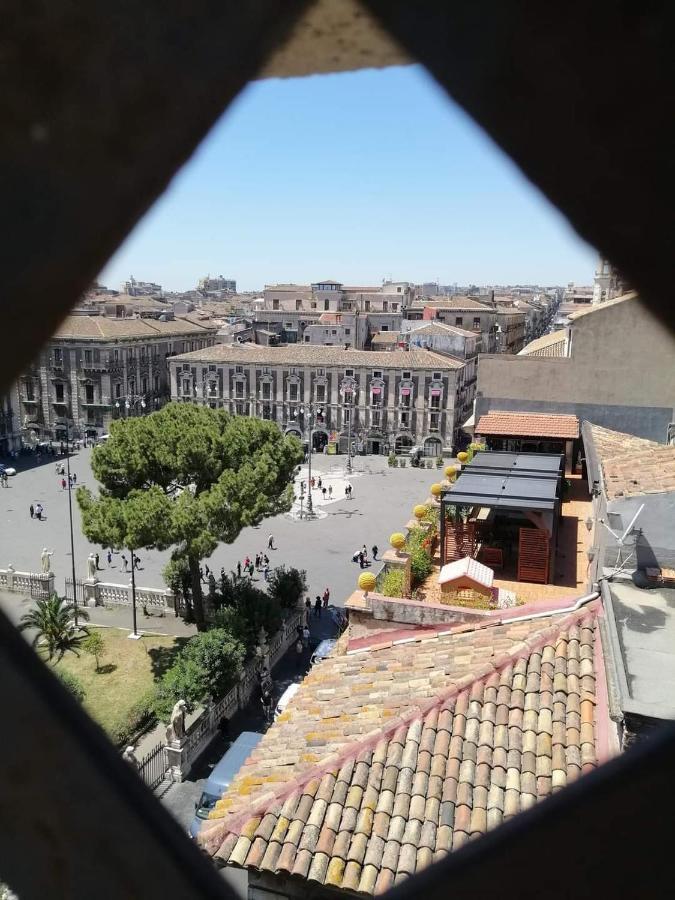 Suite I Biddizzi Da Sicilia Catania Bagian luar foto