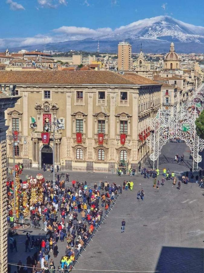 Suite I Biddizzi Da Sicilia Catania Bagian luar foto